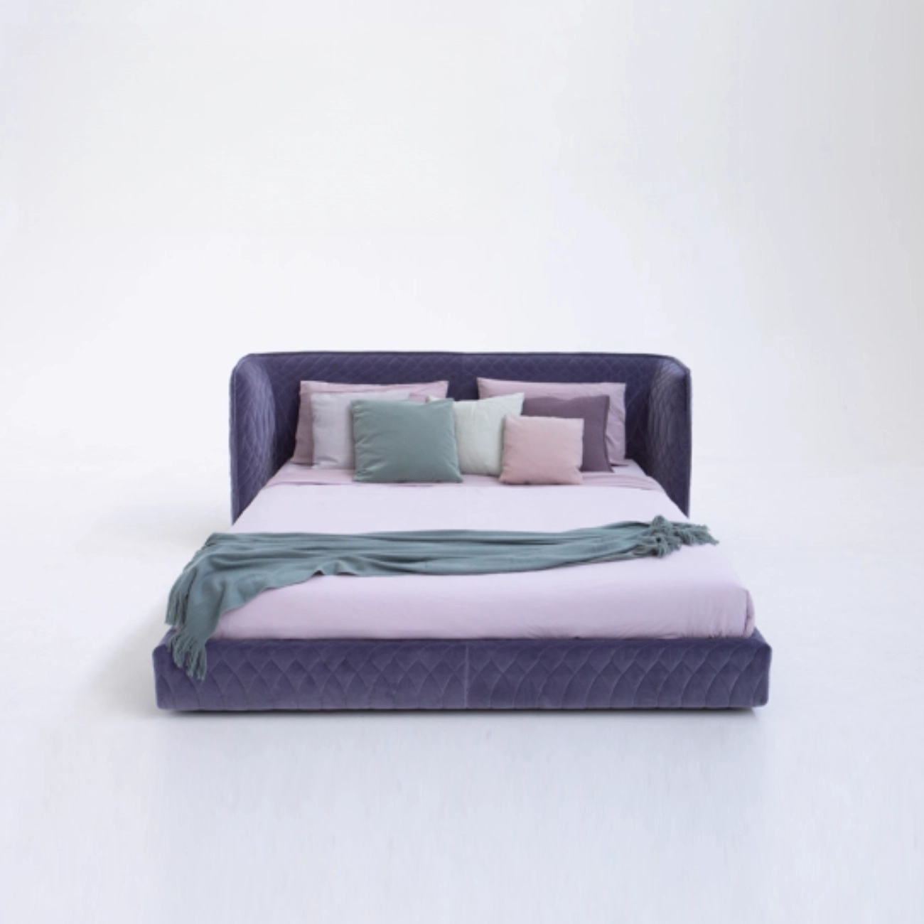 copy_副本 Globe Sofa - Redondo Italian Minimalist Upholstered Bed
