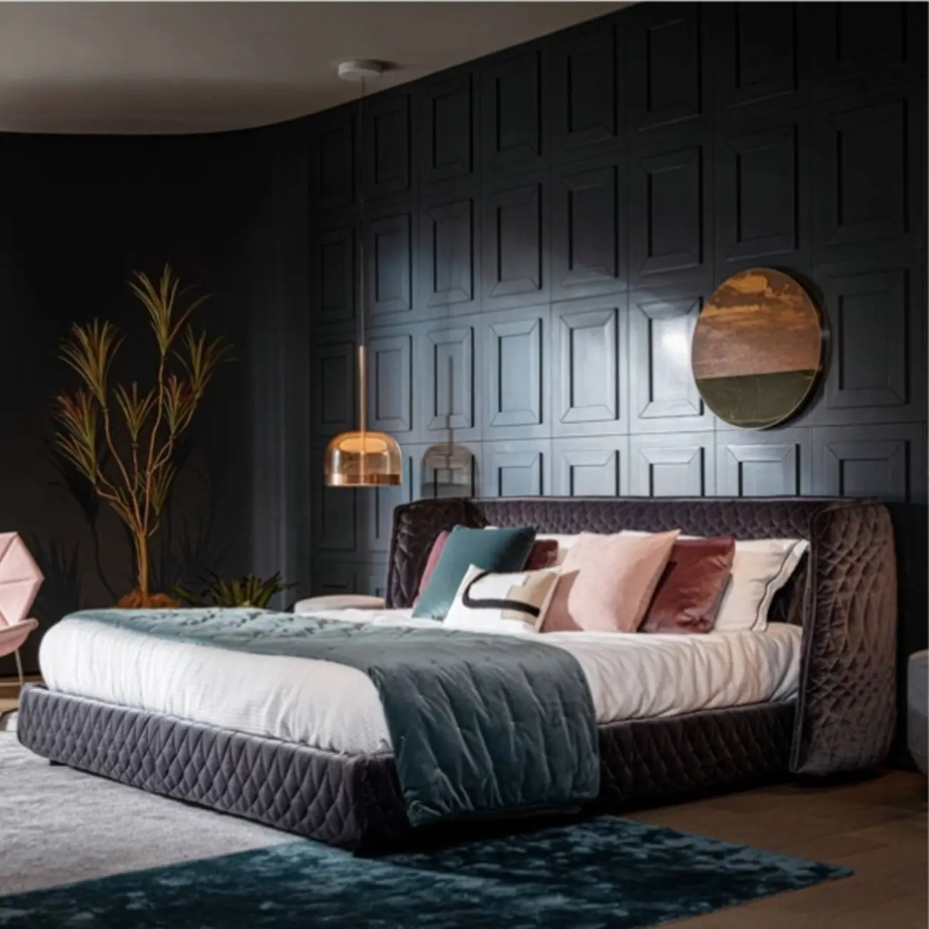 主图-01 Globe Sofa - Redondo Italian Minimalist Upholstered Bed