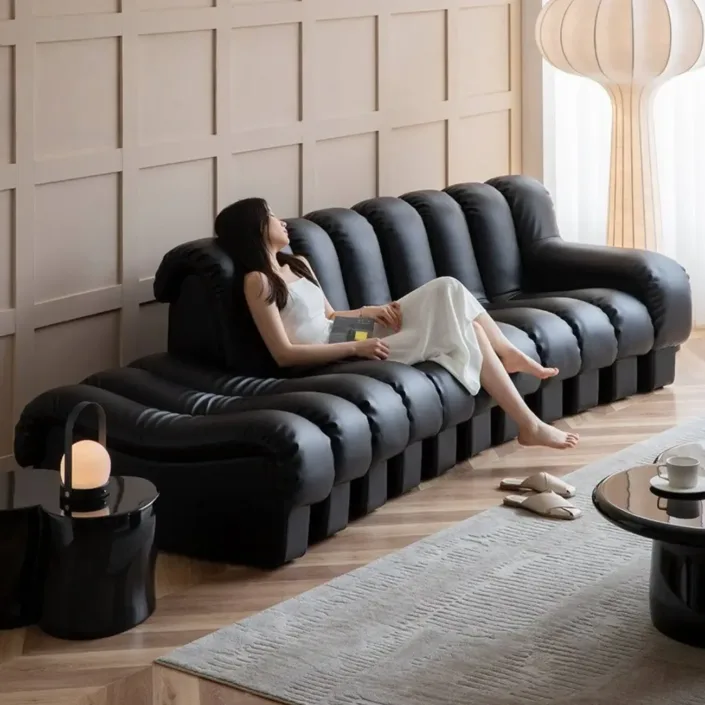 Globe Sofa - Designer Snake-Shaped Sofa Globe Sofa - Designer Snake-Shaped Sofa