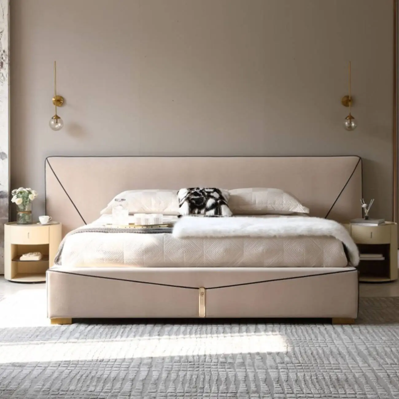 主图-02 Globe Sofa - Italian-Style Luxury Leather Envelope Bed
