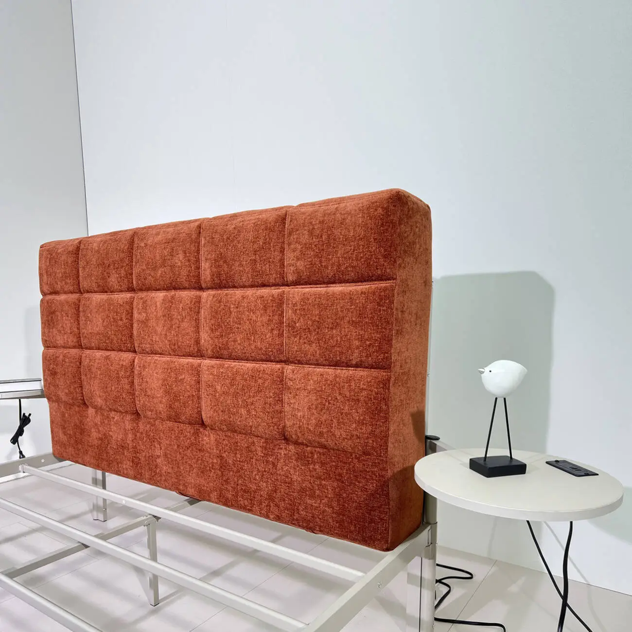 主图-03 Globe Sofa - Minimalist Nordic Style High-quality Double Bed