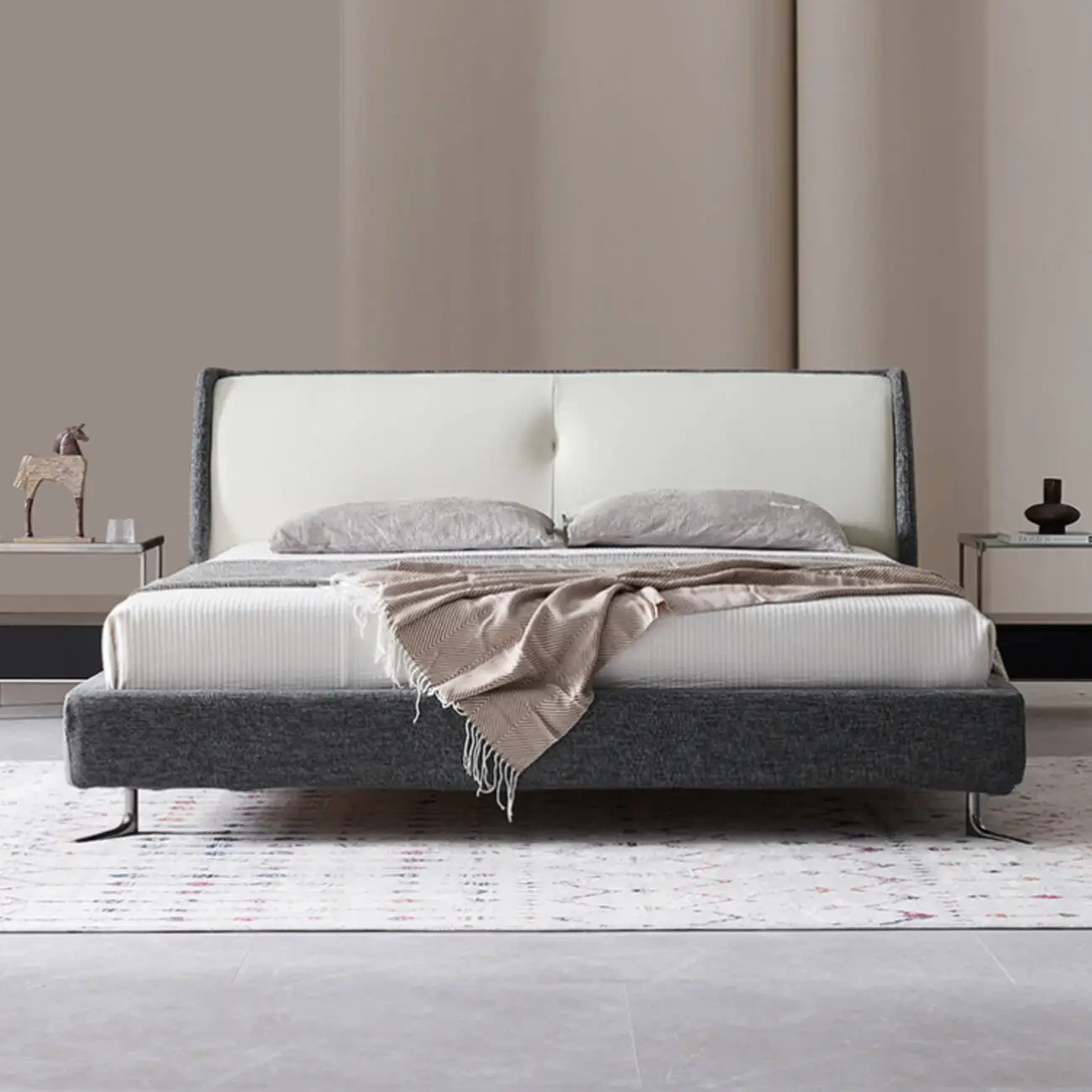主图-03 Globe Sofa - Spencer Italian Minimalist Genuine Leather Bed