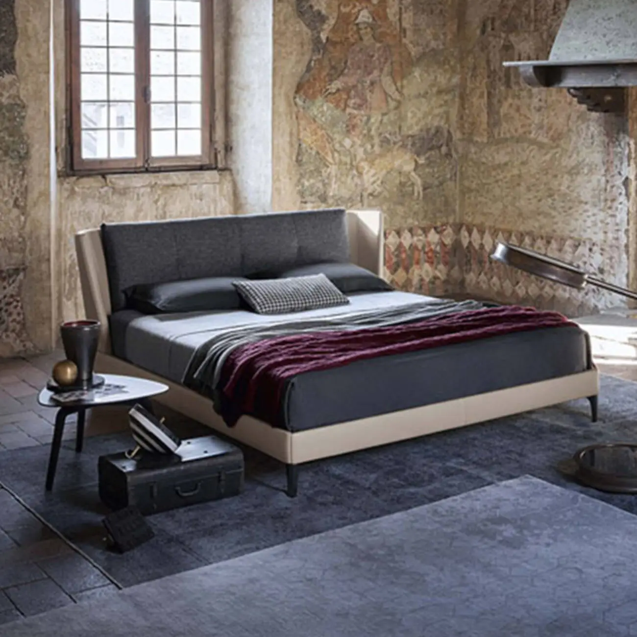 主图-03 Globe Sofa - Bretagne Bed in Italian Minimalist Genuine Leather