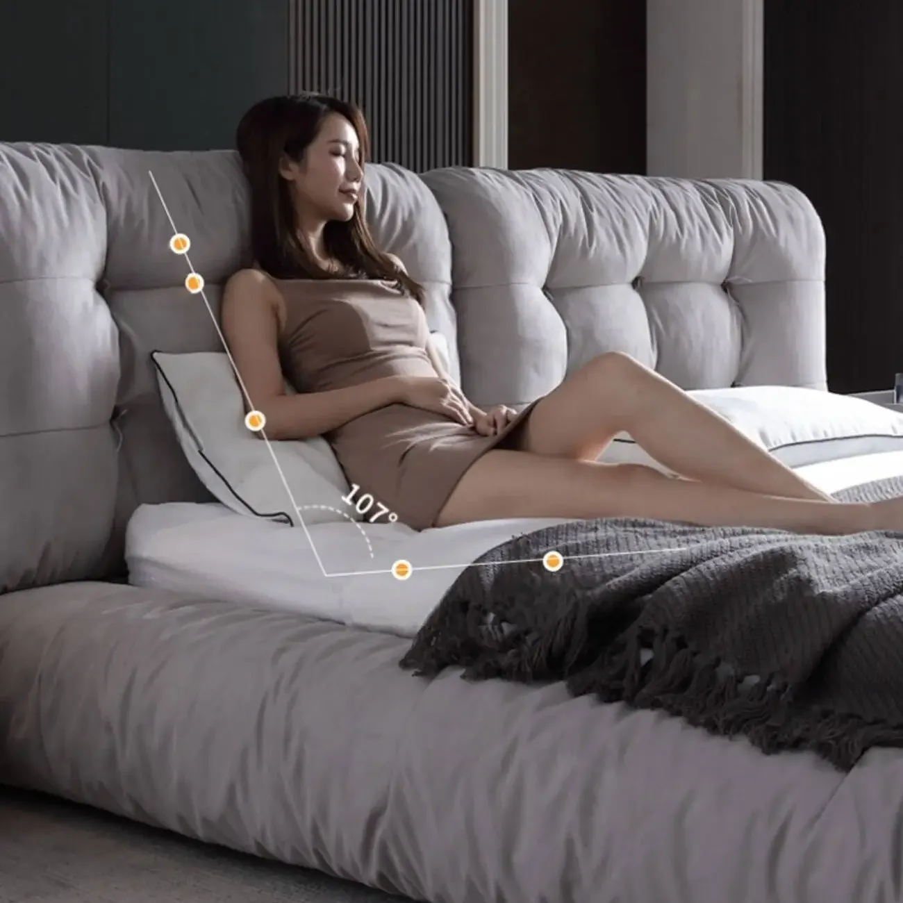 主图-04 Globe Sofa - Italian-Style Luxury Cloud Bed