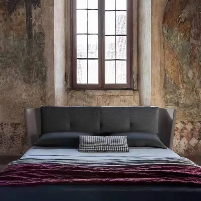Globe Sofa - Bretagne Bed in Italian Minimalist Genuine Leather Globe Sofa - Bretagne Bed in Italian Minimalist Genuine Leather
