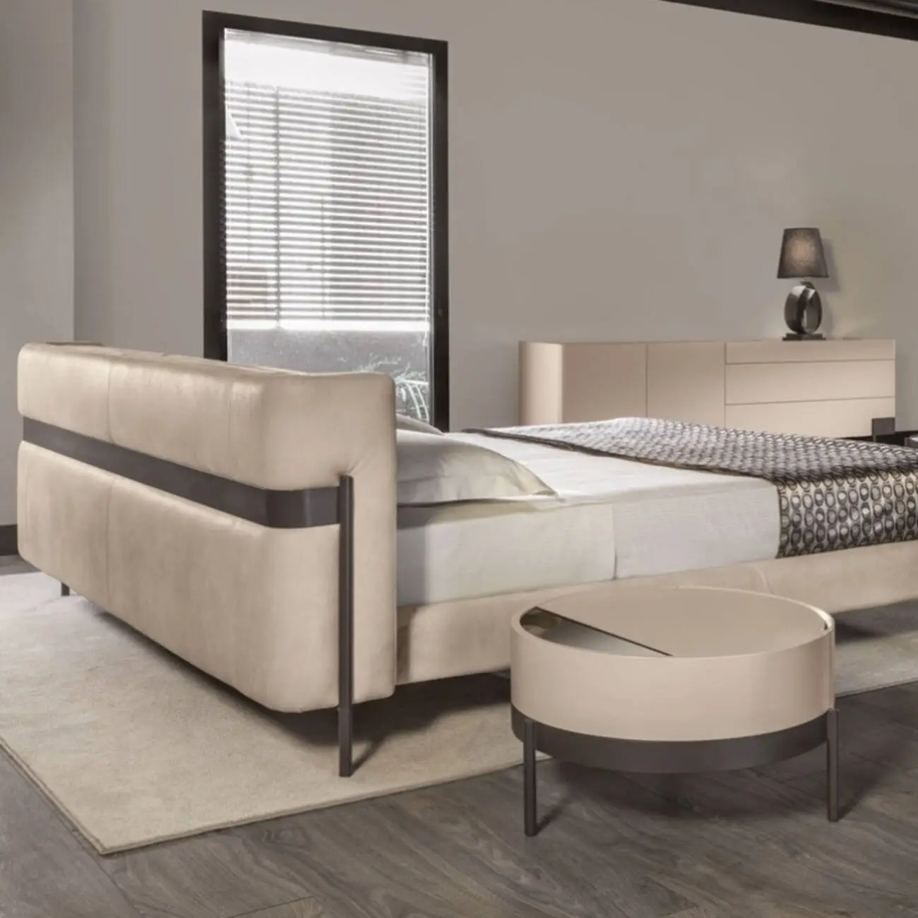 主图-04 Globe Sofa - Cantori Italian Luxury Leather Bed