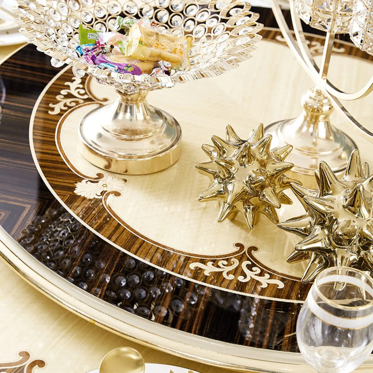 主图-05 Globe Sofa - European-style Villa Dining Table And Chairs